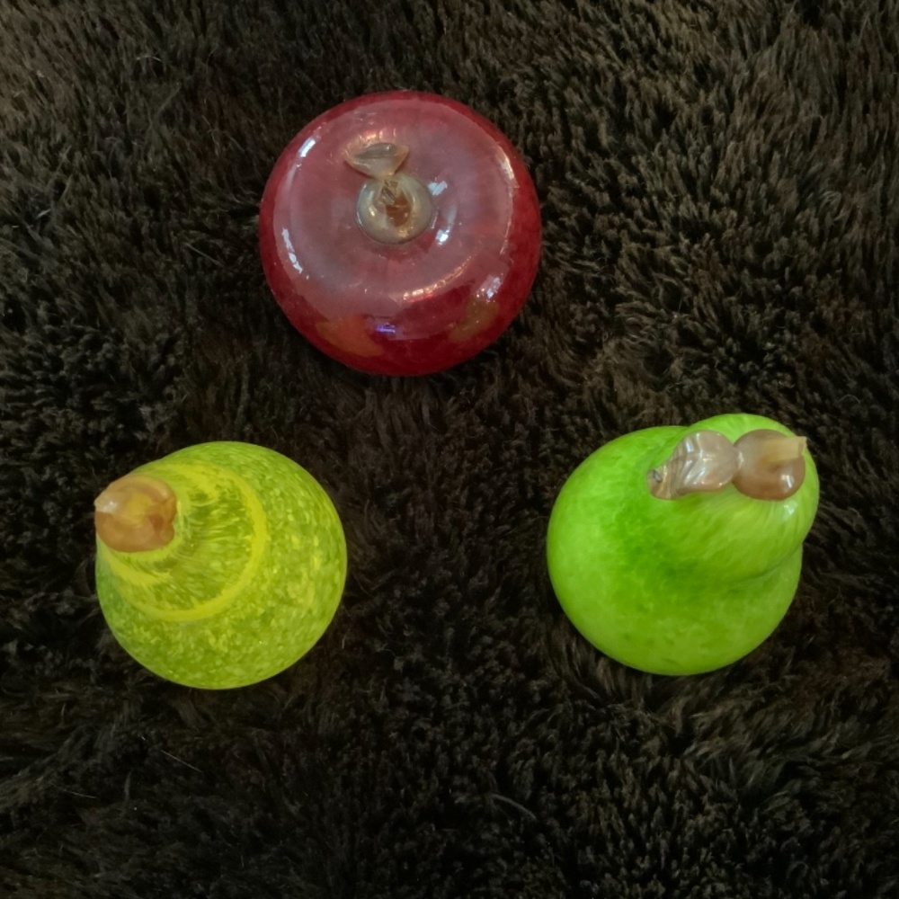 BLOWN GLASS ART - Picture 2 of 2